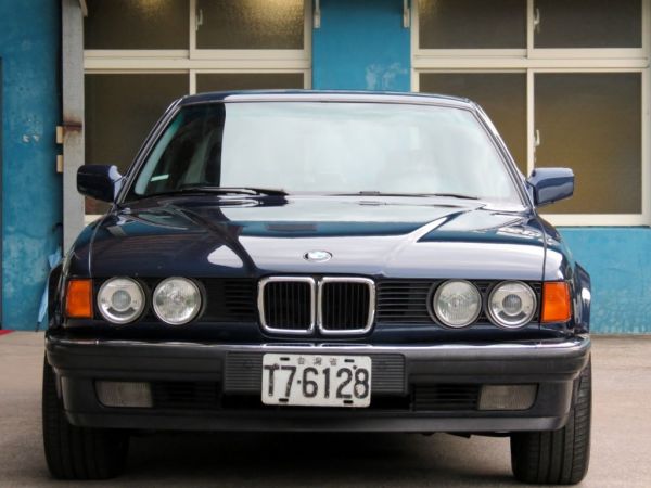 Bmw 寶馬中古車 二手車 實車實價 就到81嚴選 81汽車