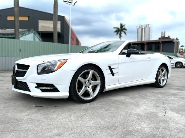 Mercedes Benz Sl 17款 最新車款資料 一鍵詢價 專業車評 81汽車