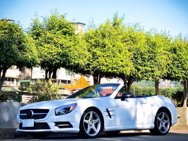 Mercedes Benz Sl 17款 最新車款資料 一鍵詢價 專業車評 81汽車