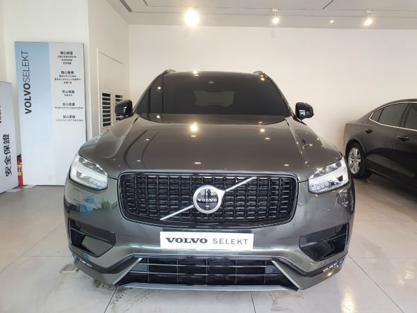 Volvo 富豪中古車 二手車 實車實價 就到81嚴選 81汽車