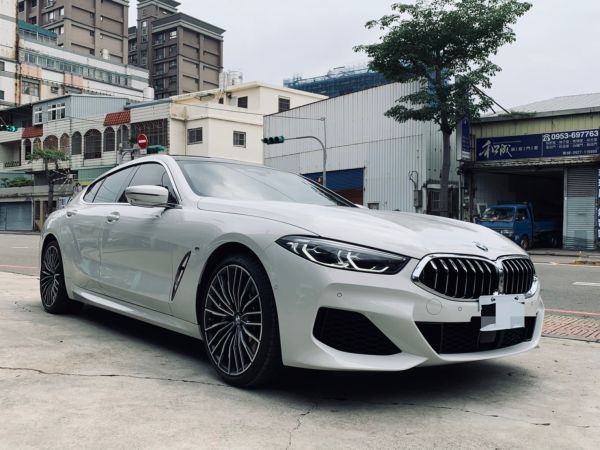 Bmw 寶馬中古車 二手車 實車實價 就到81嚴選 81汽車