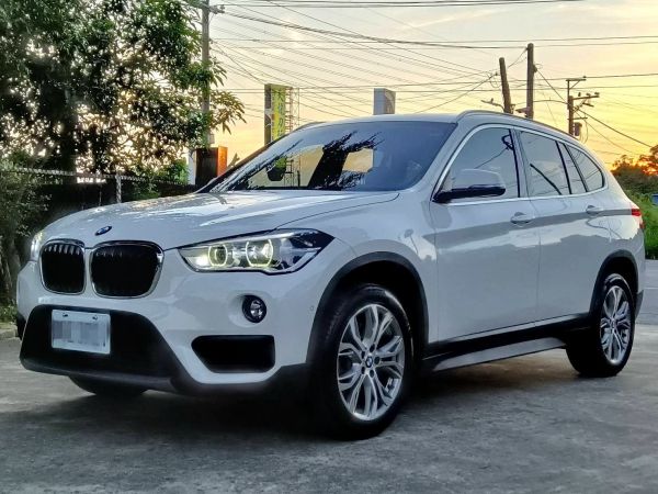 Bmw 寶馬中古車 二手車 實車實價 就到81嚴選 81汽車