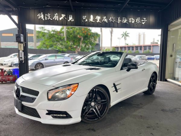 Mercedes Benz Sl 17款 最新車款資料 一鍵詢價 專業車評 81汽車