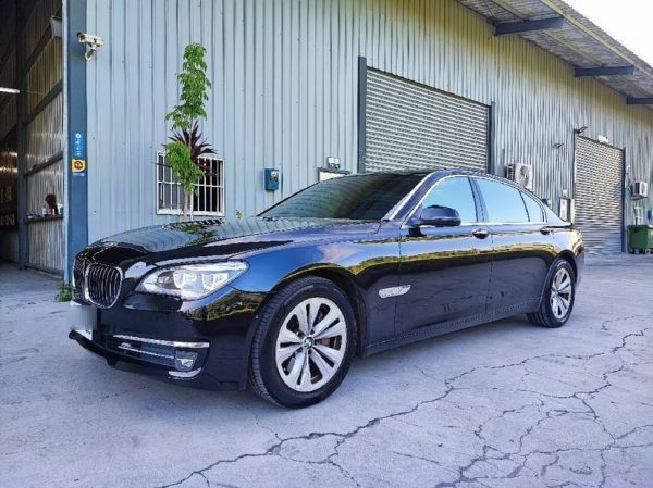 Bmw 寶馬中古車 二手車 實車實價 就到81嚴選 81汽車