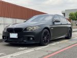 2016年BMW 528i 原版件 精品改裝 全車消光黑包膜 耗材已更新