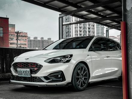 Ford/Focus  2019款 1.5L