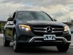 2017 Benz Glc300 Suv   里程9...