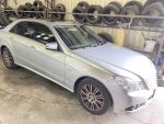 2011年 BENZ E200 CGI 1.8 W21...