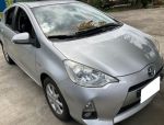 Toyota 都會小可愛油電車~~~!!...