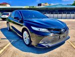 21年式CAMRY 尊爵油電 新車價折半即可入手 配備超滿 可超額貸款10~30