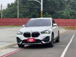 2021~2022BMW X1 18I 熱門白 ...