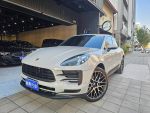 (謝謝) 2019年 PORSCHE Macan 總代理