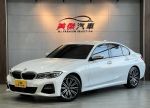 G20 320i M-Sport 5AU 腳踢尾...