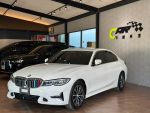 年輕人車款 2021 BMW  318I Lu...