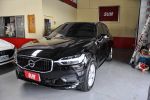 XC60 T5，原廠保養，ACC跟車、盲點...