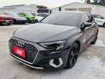 35 TFSI Adv 一手只跑4萬 原廠...