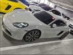 林致祥 正2019年Porsche 718Ca...