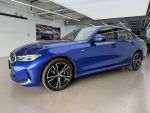 BMW小鍾 原廠認證 | 正23年式320i M sport里程只跑一點點！