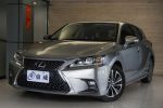 2017 Lexus CT200h 只跑三萬 ...