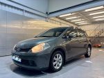 全車原鈑件 倒車顯影 免鑰匙進入