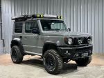 2022 Suzuki Jimny 水泥灰 精...