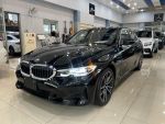 BMW 3-Series Sedan 330i Sport 黑色