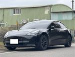 Tesla Model 3 標準版