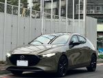 新車保固中只跑8000公里 里程保證 保證有車 實車實照