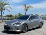2022年es200 豪華 天窗 跟車 電動椅 