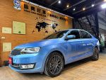 1.4 TSI STYLE 多功能方向盤 電動後視鏡 省油省稅 安全代步首選