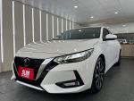 里程僅跑1萬多 全車原鈑件 原廠新車保固中 盲點.360環景.LED頭燈