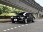 電動天窗、原廠導航系統、LED...