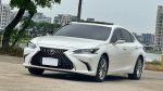里程僅跑2萬，漂亮車可回原廠鑑定車況，小改款 LEXUS ES300H 旗艦版
