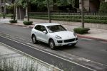 權上國際 Cayenne 極品全程總代理保養，里程保證