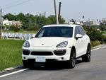 [ 實車實價，認證實跑 ] 市場稀有 總代理 白配黑 低里程 原廠V8 400匹