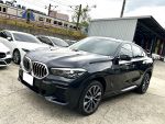 黑的好看又派頭 喜歡迅速預約賞車 簡單不囉嗦