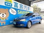 全程原廠保養 全景天窗 倒車顯影 電子後視鏡 ISOFIX 胎壓偵測