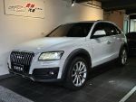 17式 Q5 TFSI｜全景天窗、後座遮...