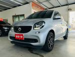 原版件 配備~定速/CARPLAY/倒...