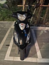  自售 2020年出廠 KYMCO 光陽 V2 150 無事故 平時均停在車庫