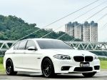嚴選F10 環景 電尾 M版方向盤 ...