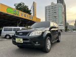 家和汽車  跑多.但車況好  前車主該花就花  全車無待修  開起來超順暢