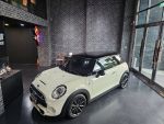 2015 MINI COOPER S F56 三門 總代理 僅跑3萬 樂高汽車