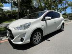 2016 Prius c油電混合預算內的高效代步好選擇～