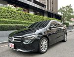 總代理大改款車型  已認證 原鈑里程僅跑3字頭 市場最實惠 市場新價格歡迎比價