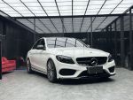 原鈑件，有發光旋轉柏林、Carplay、盲點、電動天窗、全段閥門排氣管、BC避震