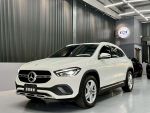 2021年式 GLA180 豪華版 盲點 電尾門 IKEY 倒車影像 鑫鼎車業