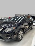 X-trail2.5國產車裡面最棒的越野車休旅車2WD跟4WD的切換，超級省油