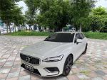 【杰運台中】 2020 Volvo V60 T6 電動天窗 衛星導航 免鑰匙啟動