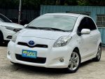 11年 Yaris 僅跑9萬公里美車 內外超美 冷氣很冷 可以跑長途